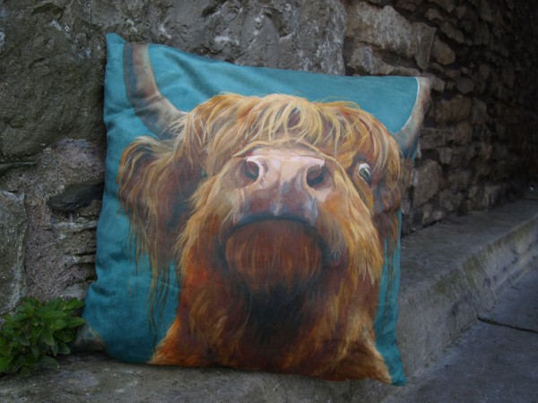 the highland cow way cushion